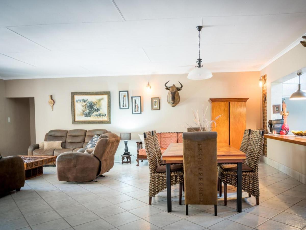 Bosveld Villa Marloth Park Εξωτερικό φωτογραφία